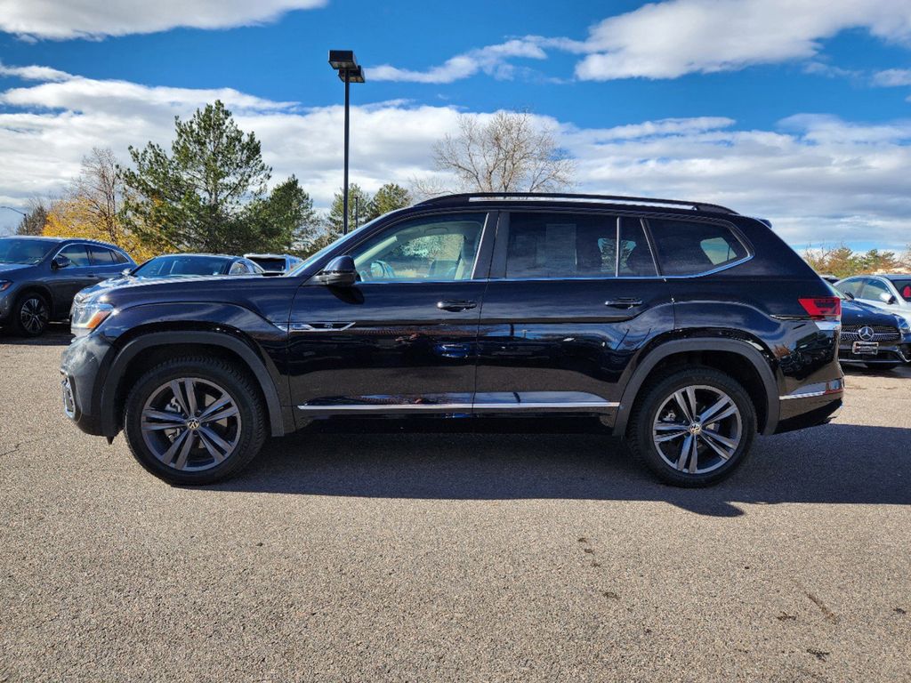 2021 Volkswagen Atlas 3.6L V6 SE w/Technology R-Line 4