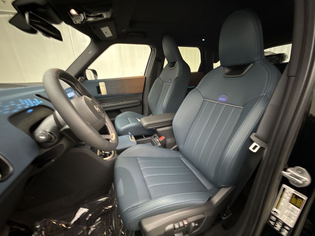 2025 MINI Countryman S - Photo 13