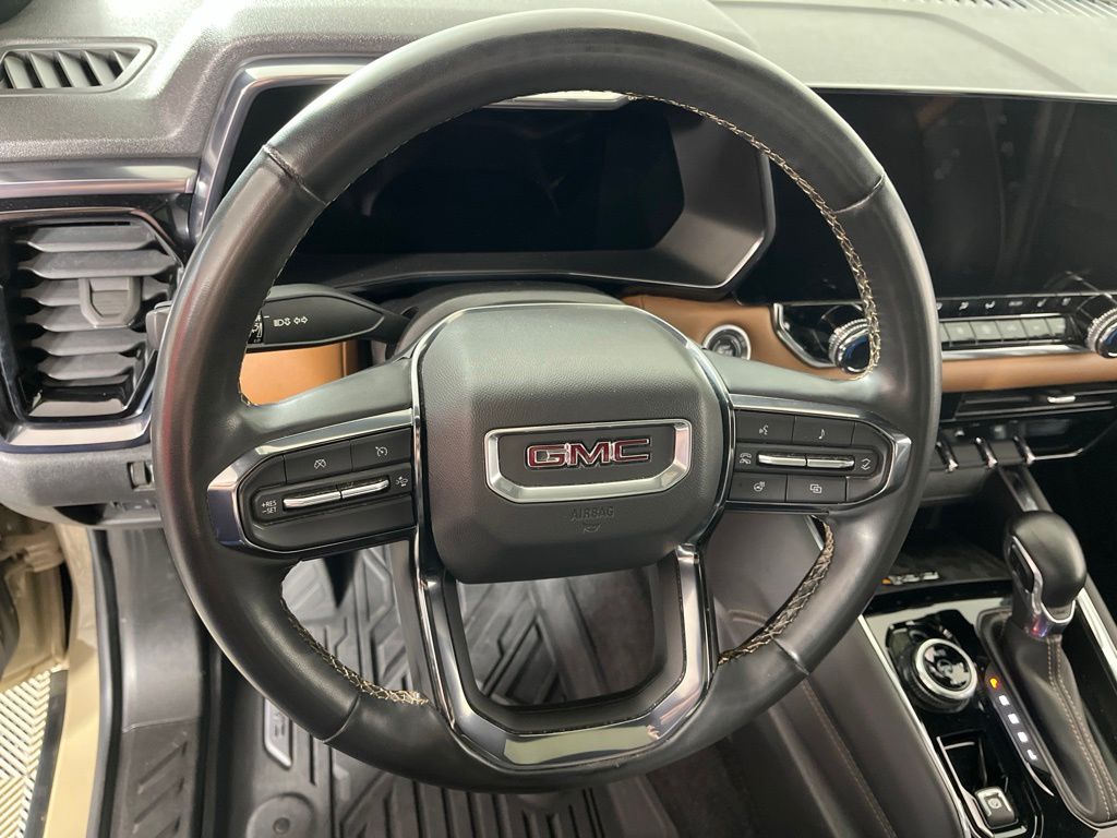 Thumbnail: 2023 GMC Canyon - 30