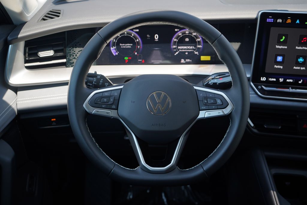 Thumbnail: 2025 Volkswagen Tiguan - 9