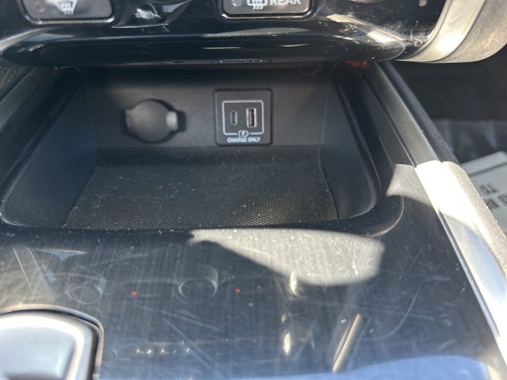 2020 Magnetic Black Pearl Nissan Pathfinder SV FWD SUV