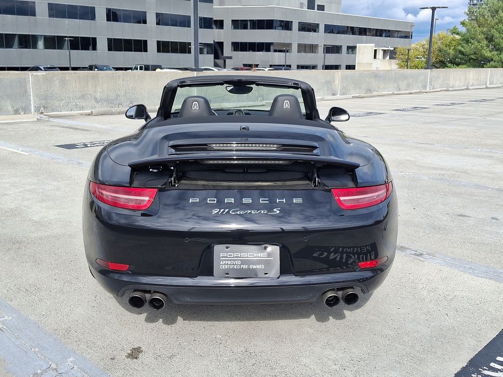 2013 Porsche 911 Carrera S 6