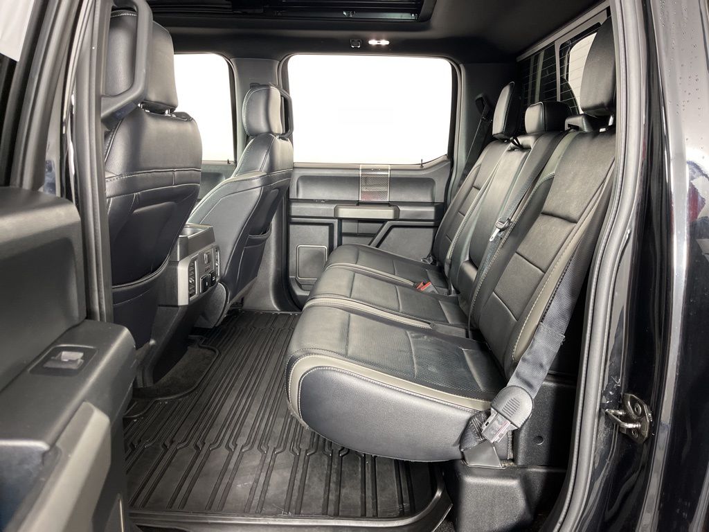 2018 Ford F-150 Raptor 23