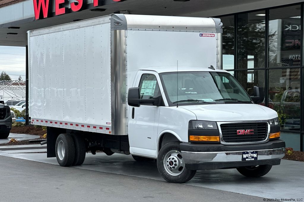 new 2025 GMC Savana 3500 car, priced at $66,628
