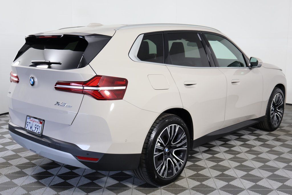 Thumbnail: 2025 BMW X3 - 4