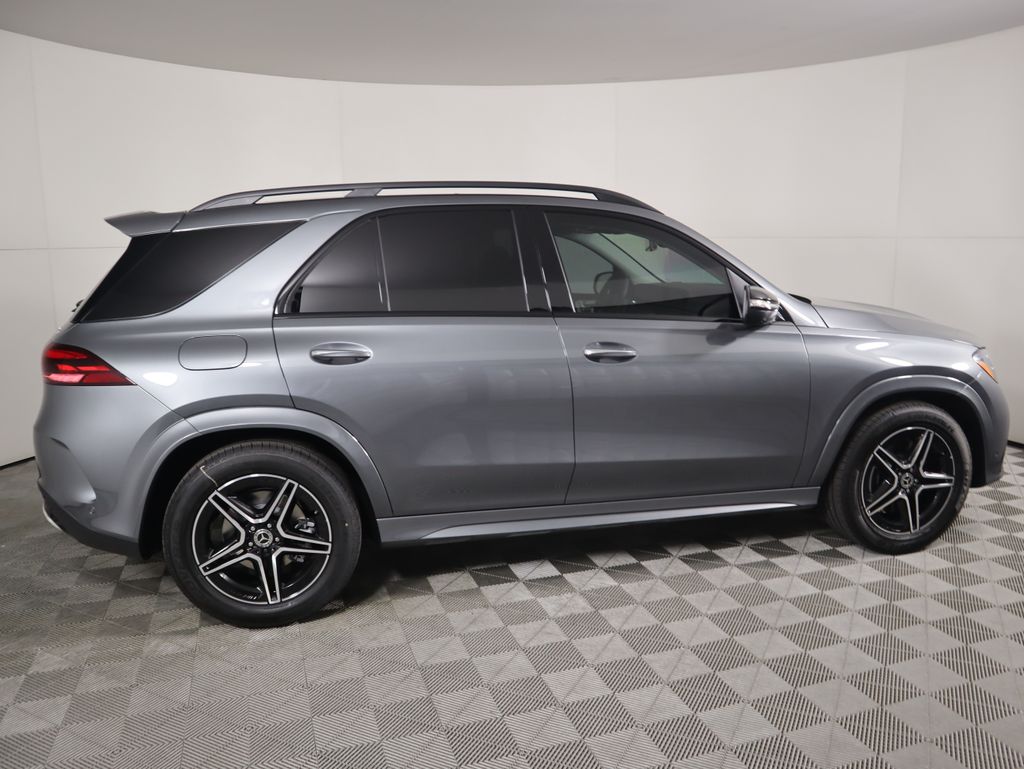 Thumbnail: 2026 Mercedes-Benz GLE - 4