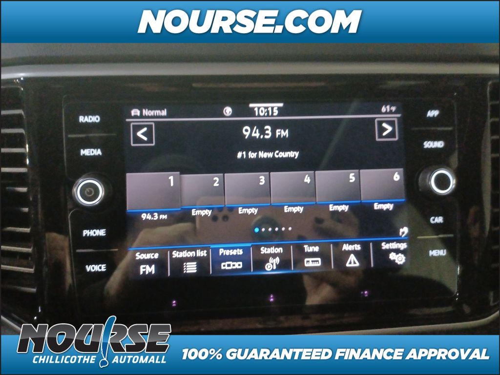 2023 Volkswagen Atlas 2.0T SE w/Technology photo