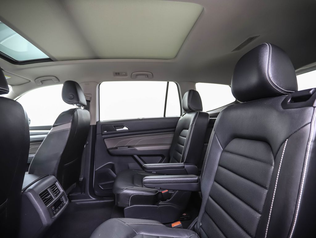 2022 Volkswagen Atlas SEL 20
