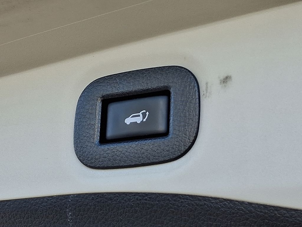 Thumbnail: 2020 Nissan Rogue - 31