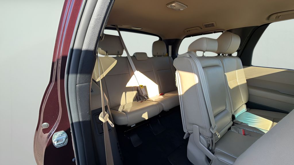 2014 Toyota Sequoia
