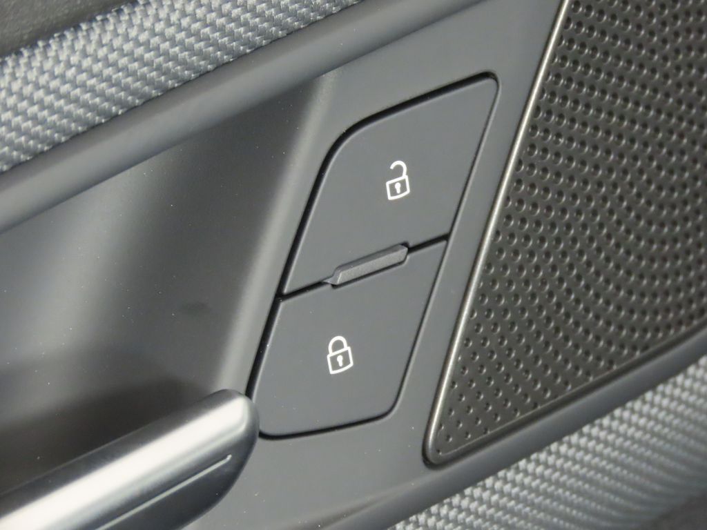 Thumbnail: 2026 Audi Q3 - 29