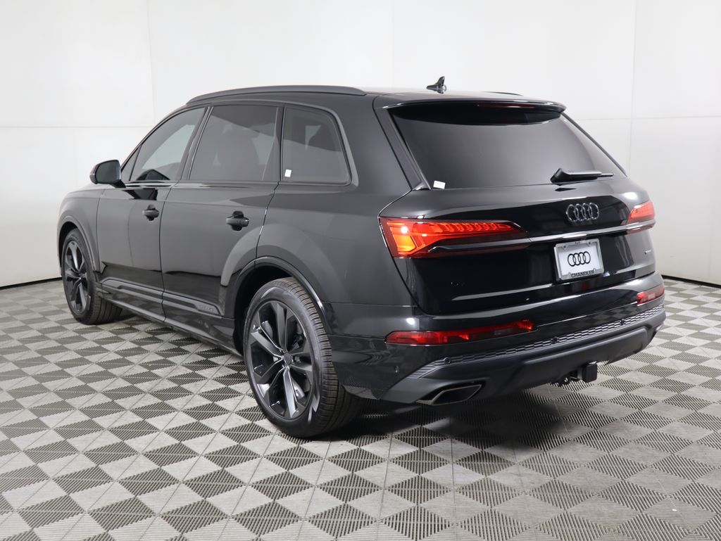 Thumbnail: 2026 Audi Q7 - 7