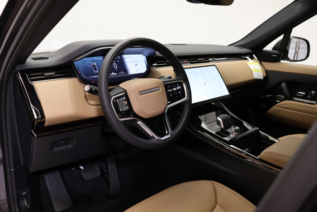 Thumbnail: 2026 Land Rover Range Rover Sport - 28