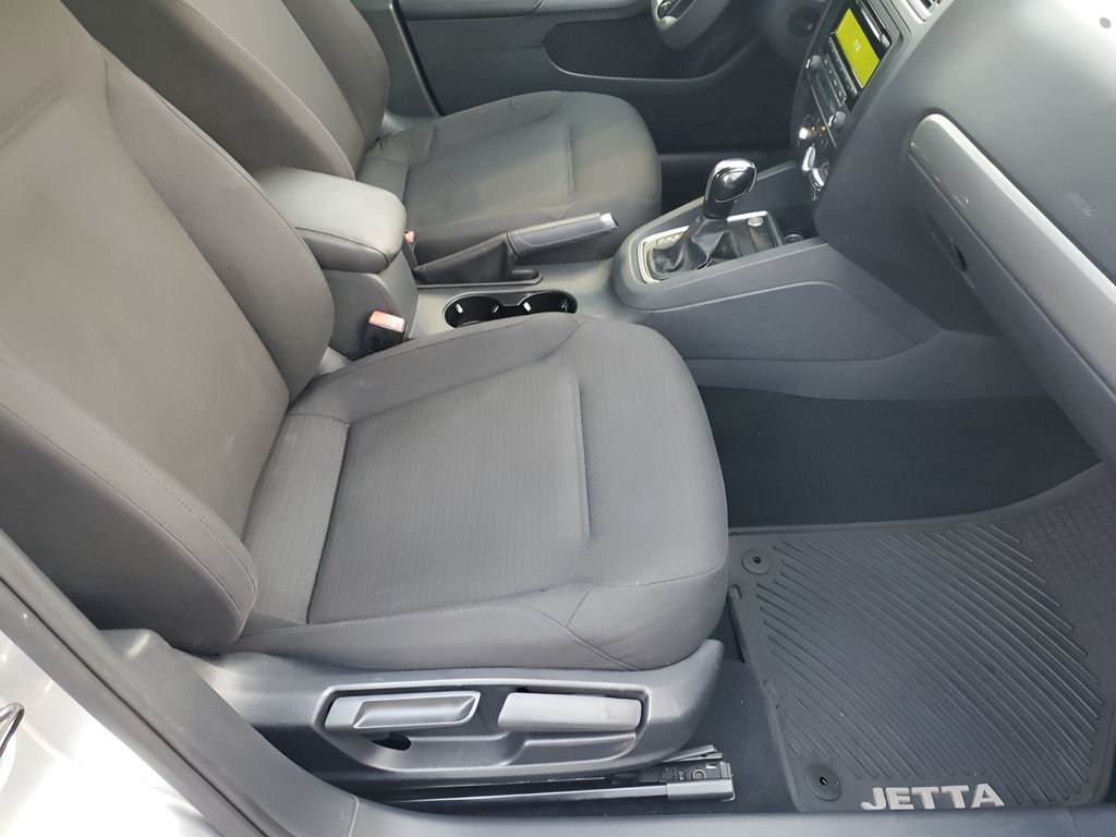 Used Car 2015 Volkswagen Jetta  1.8t Se For Sale In Austin, Texas