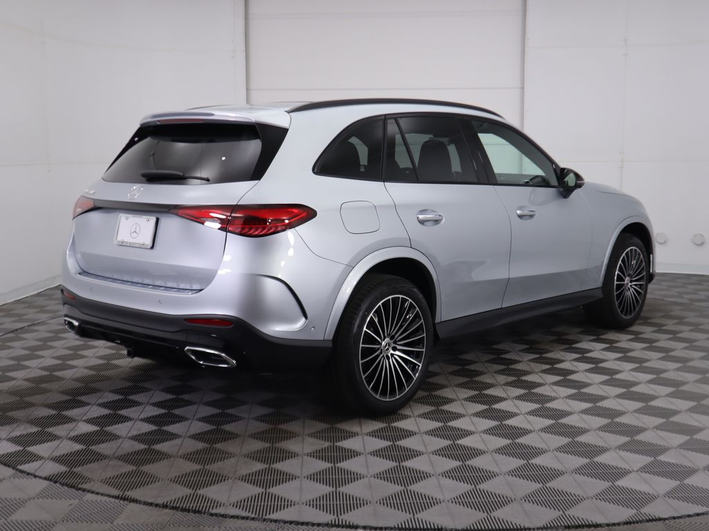 2024 Mercedes-Benz GLC 300 5