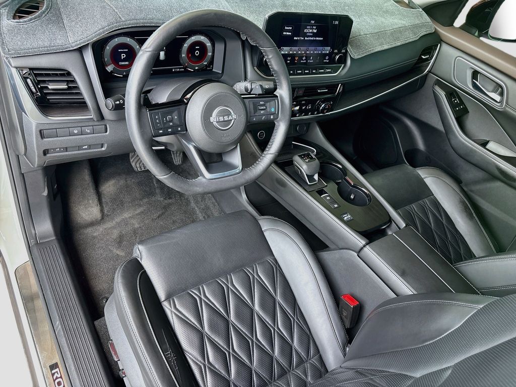 Thumbnail: 2022 Nissan Rogue - 9