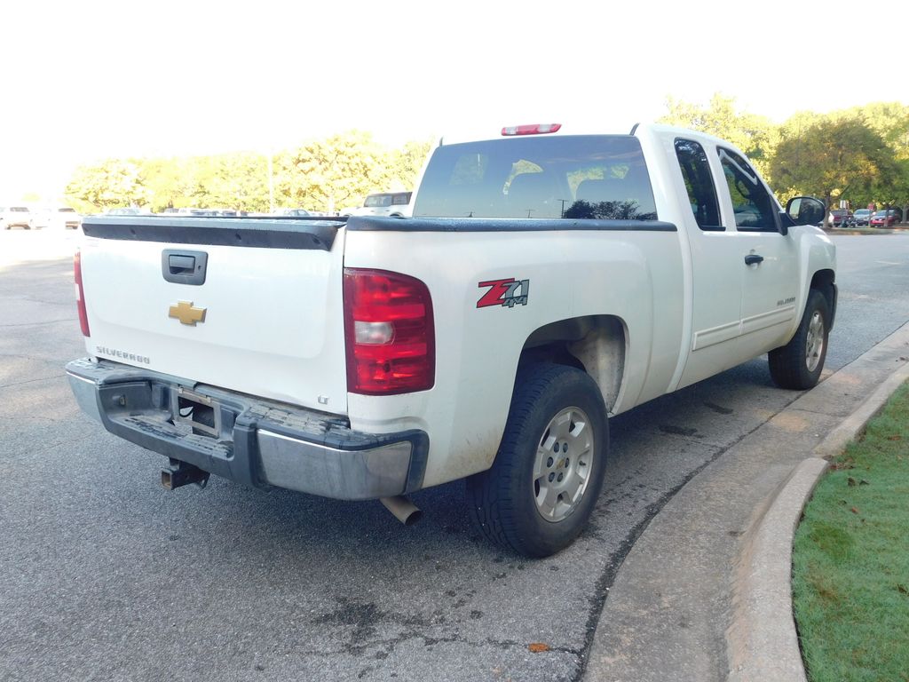 Thumbnail: 2013 Chevrolet Silverado 1500 - 4