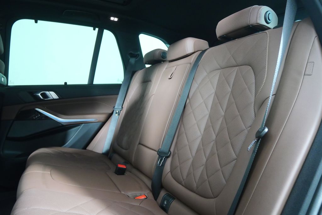 Thumbnail: 2024 BMW X5 - 15