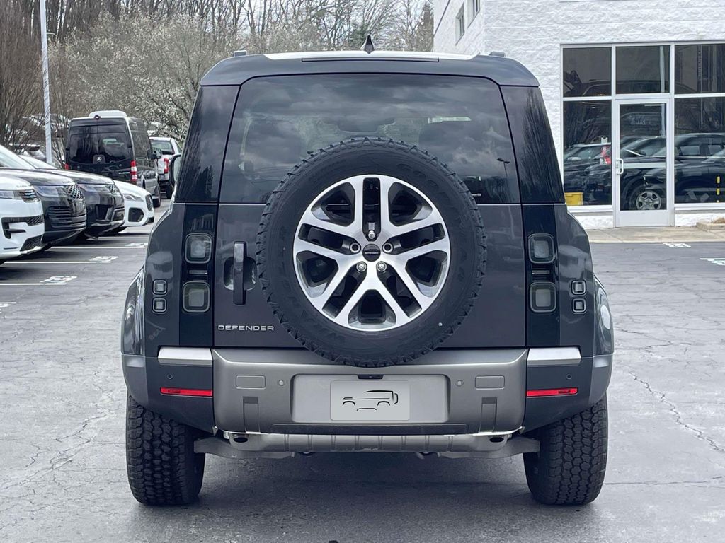 New 2026 Gray Land Rover S image 5