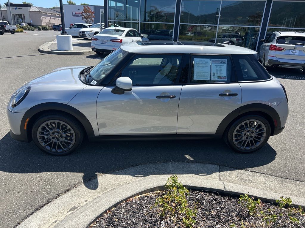 Thumbnail: 2026 MINI Cooper - 2