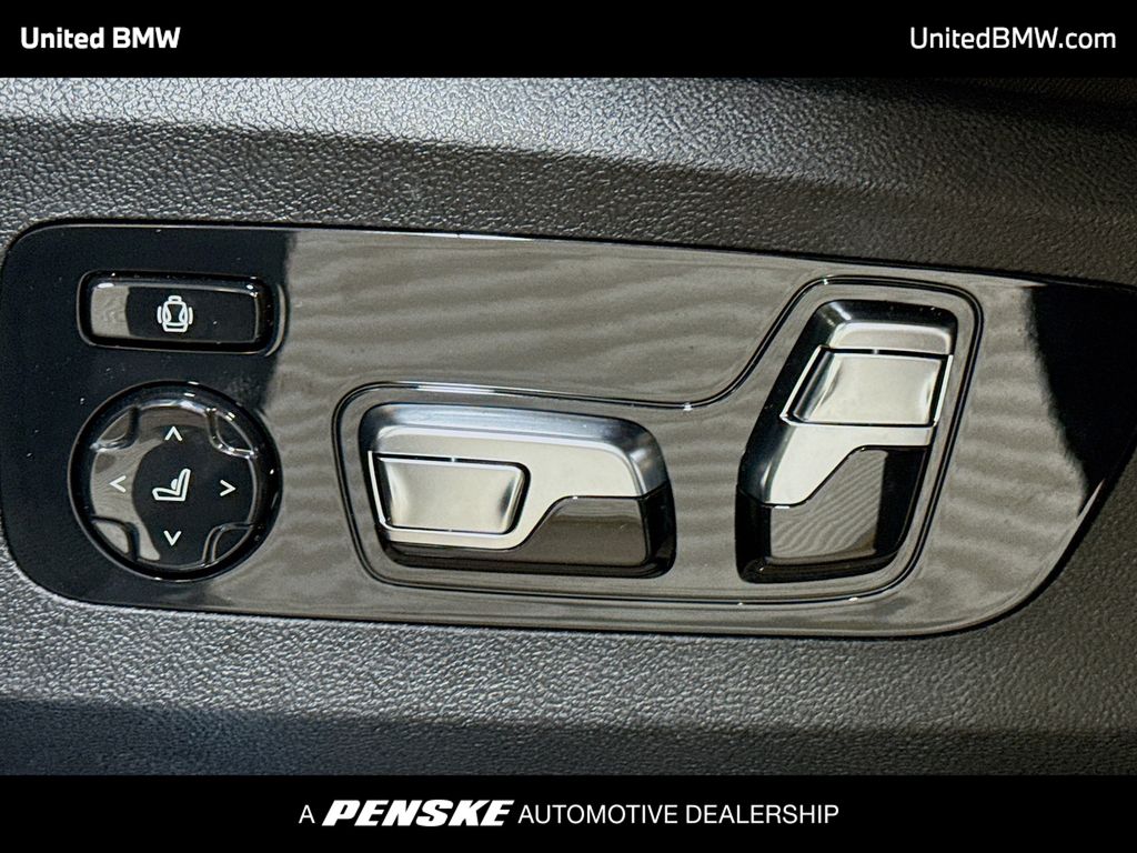 Thumbnail: 2026 BMW X5 - 4