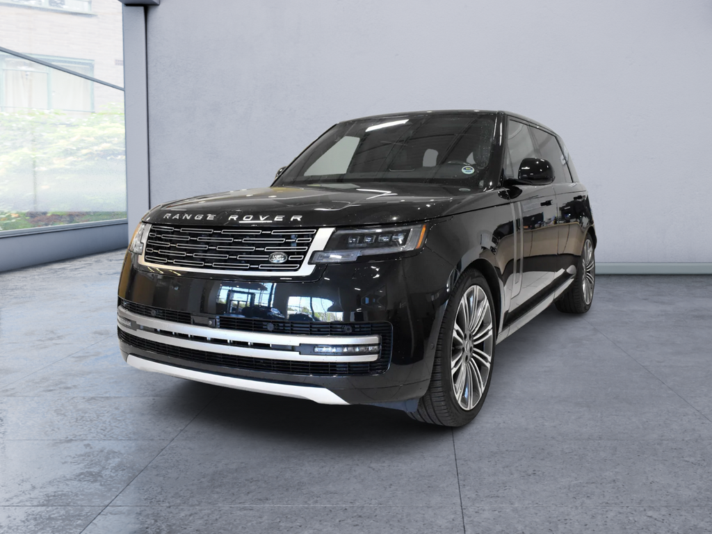 2024 Land Rover Range Rover P400 SE LWB AWD