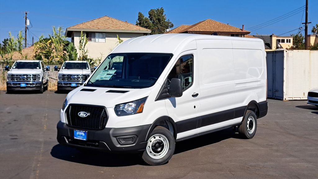 View vehicle photo 2