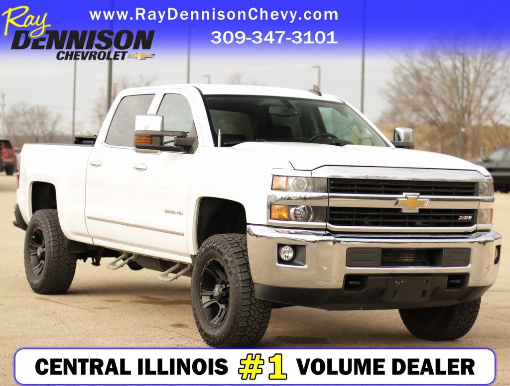 Summit White 2015 Chevrolet Silverado 2500HD LTZ Crew Cab 4WD Pickup Truck Four-Wheel Drive 6-Speed Automatic Overdrive