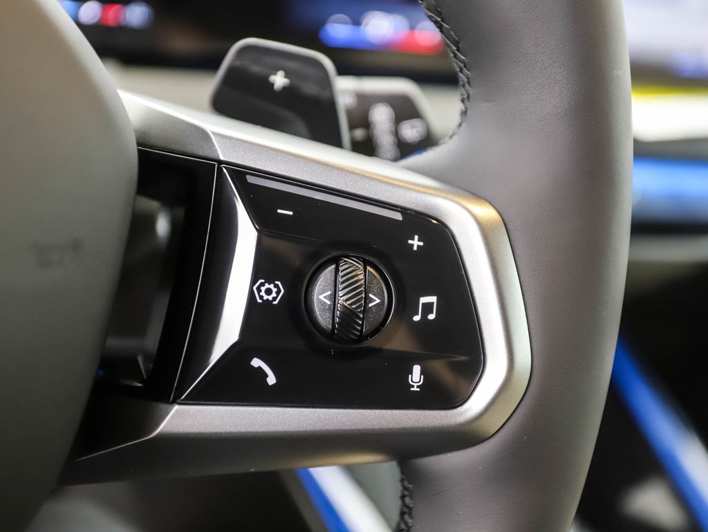 Thumbnail: 2026 BMW X3 - 14