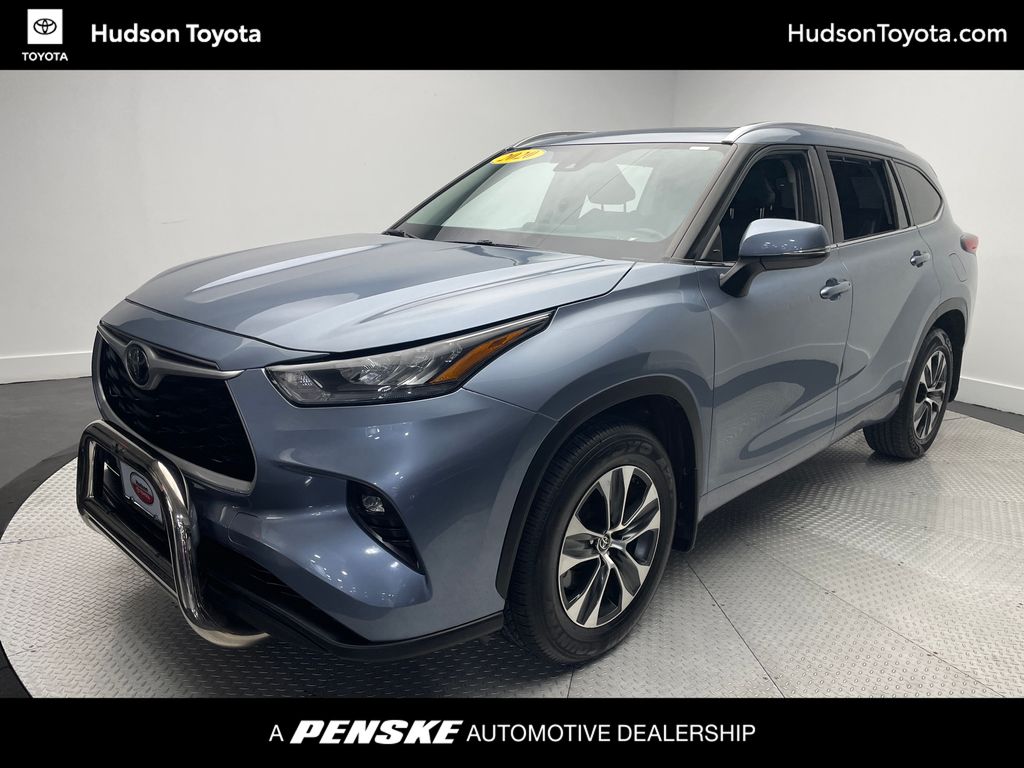 Thumbnail: 2020 Toyota Highlander - 1