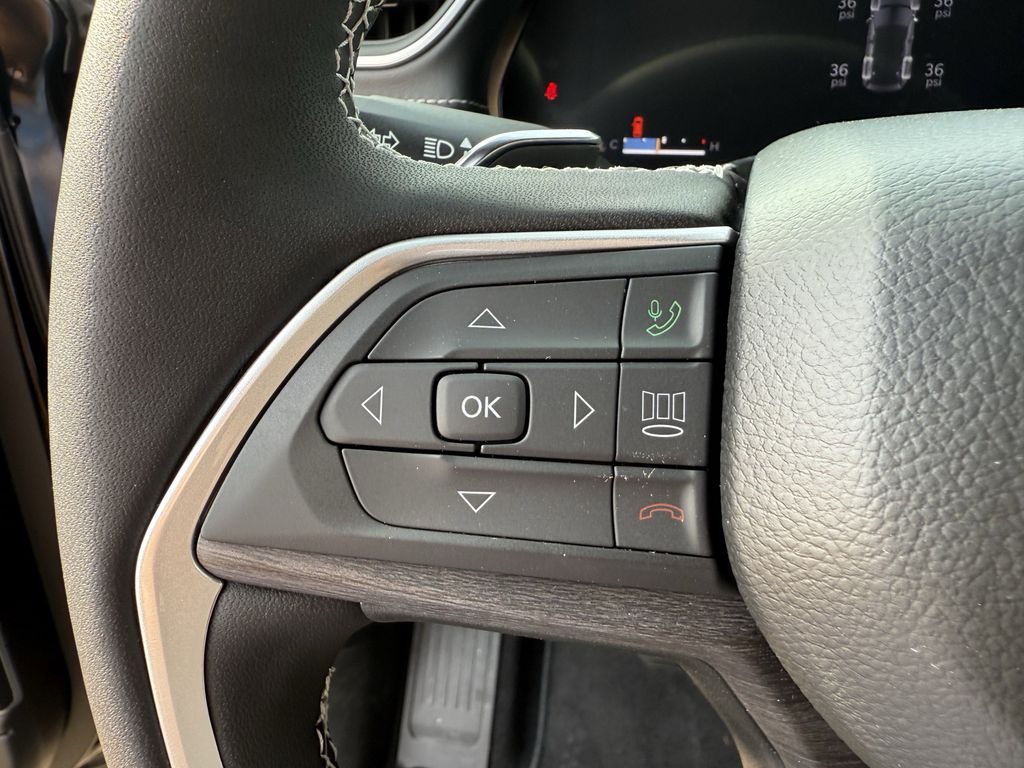 2025 Jeep Grand Cherokee Limited Black at DeMontrond Gulf Freeway