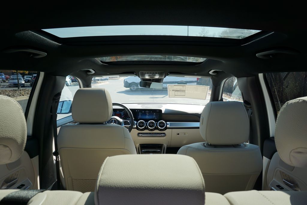 Thumbnail: 2026 Mercedes-Benz GLB - 19