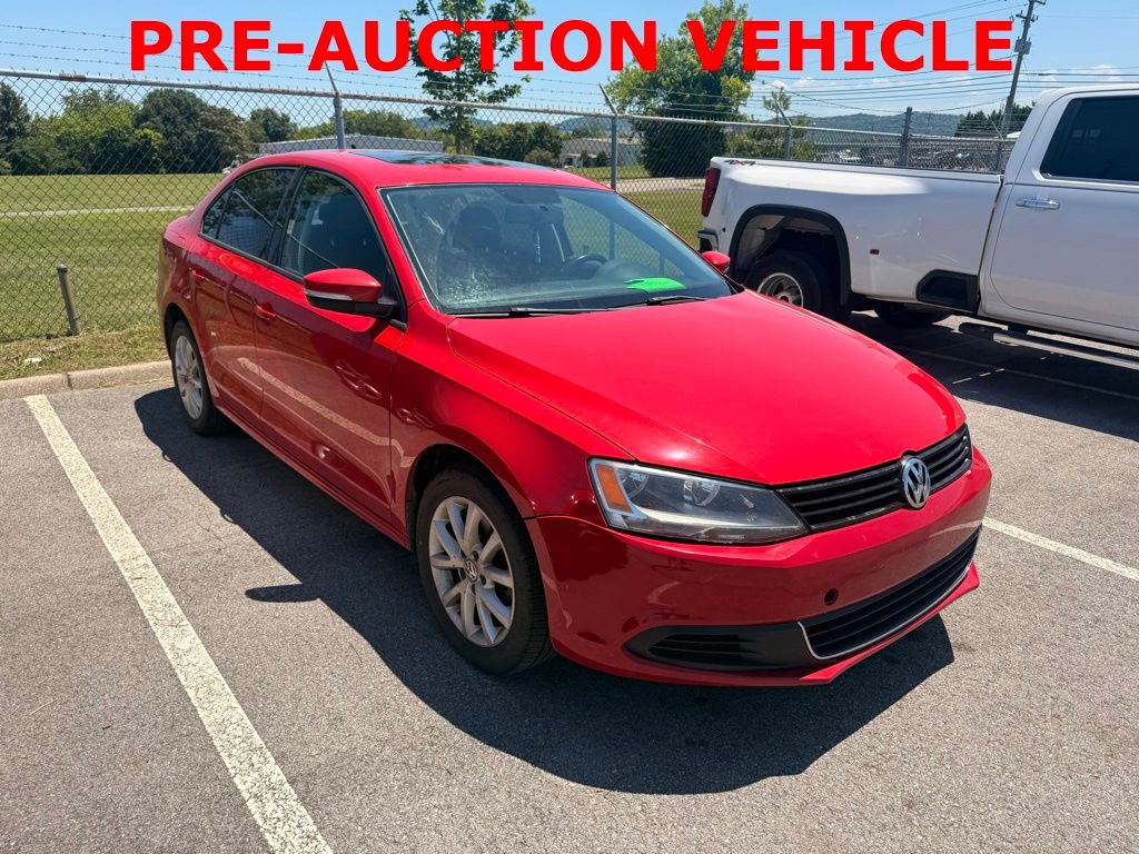 Tornado Red 2011 Volkswagen Jetta SE Sedan Front-Wheel Drive 5-Speed Manual