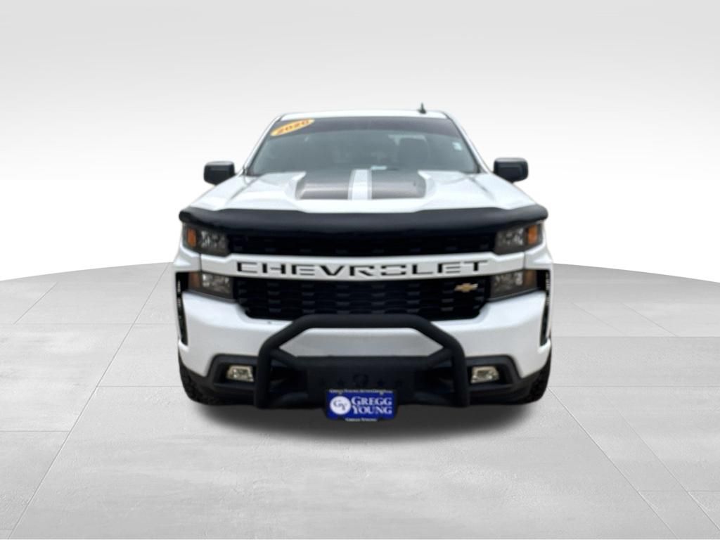 View vehicle photo 4