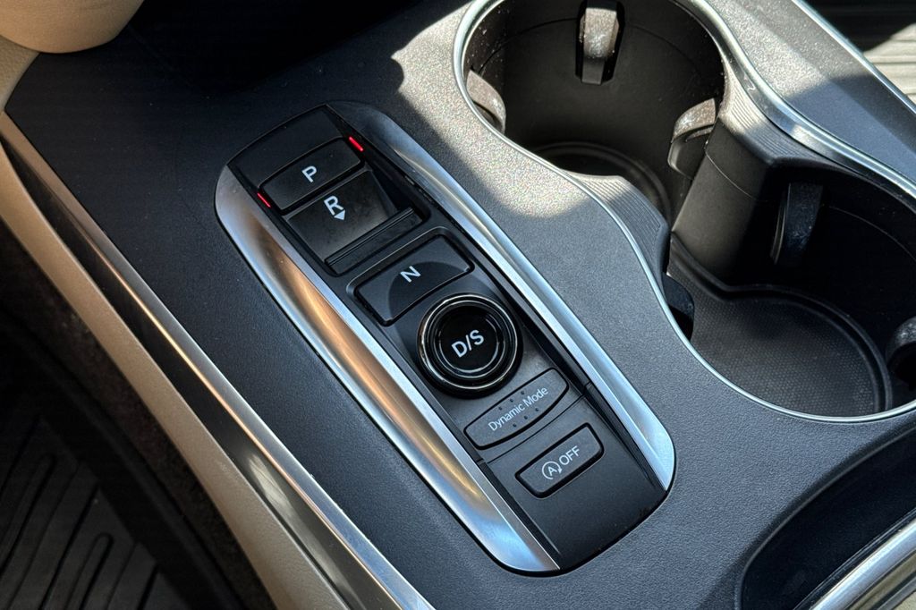 Used 2020 Platinum White Pearl Acura Technology image 25