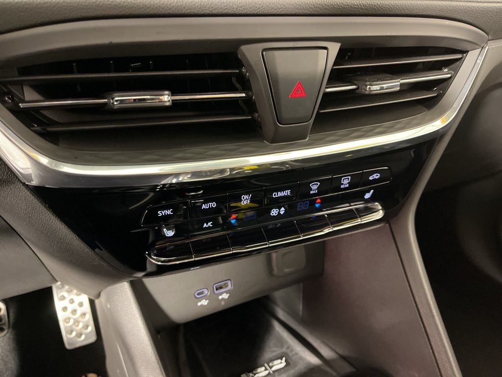 Thumbnail: 2025 Buick Encore GX - 30