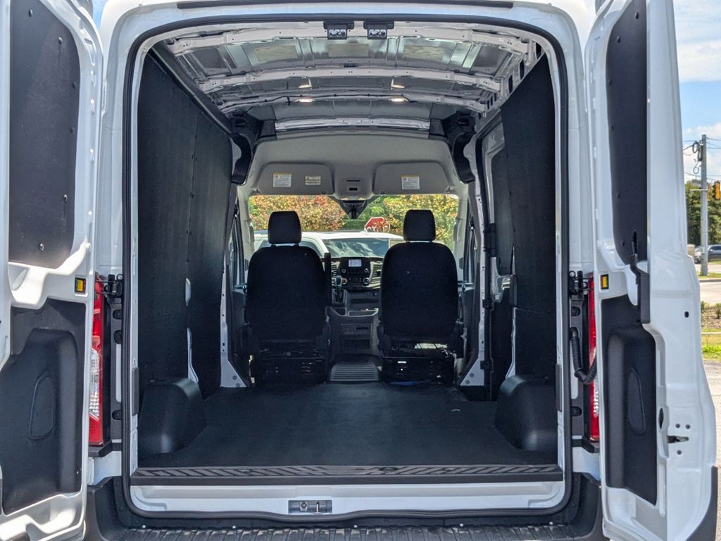 2025 Ford Transit 250