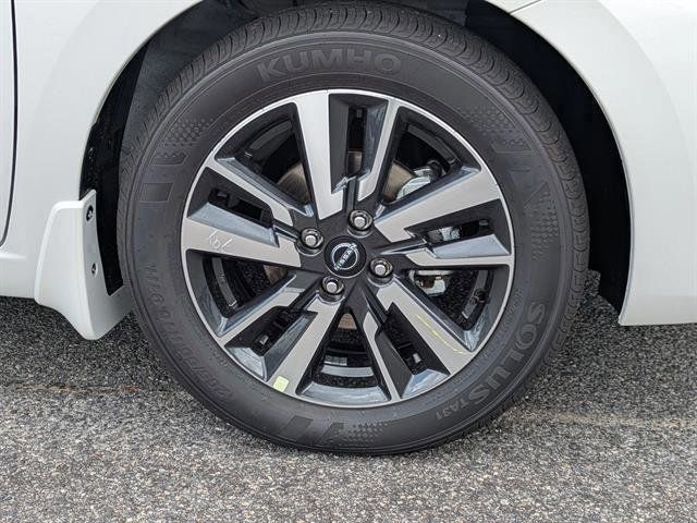 New 2025 Nissan Versa Sedan