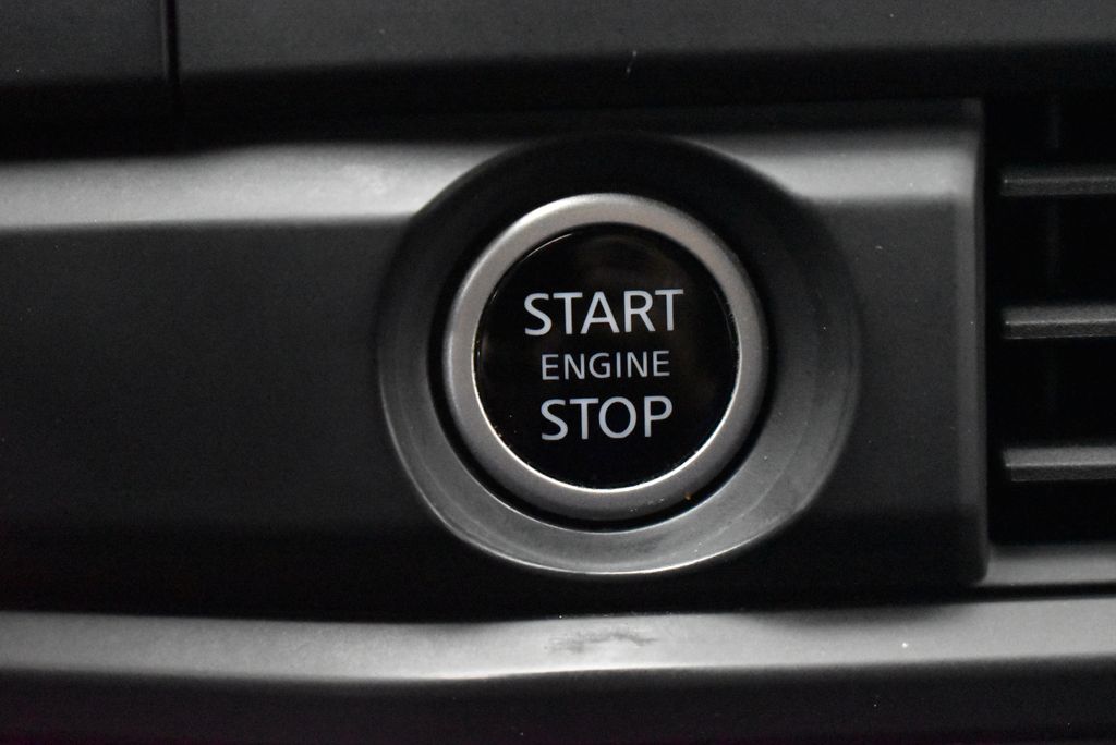 Thumbnail: 2024 Nissan Pathfinder - 15