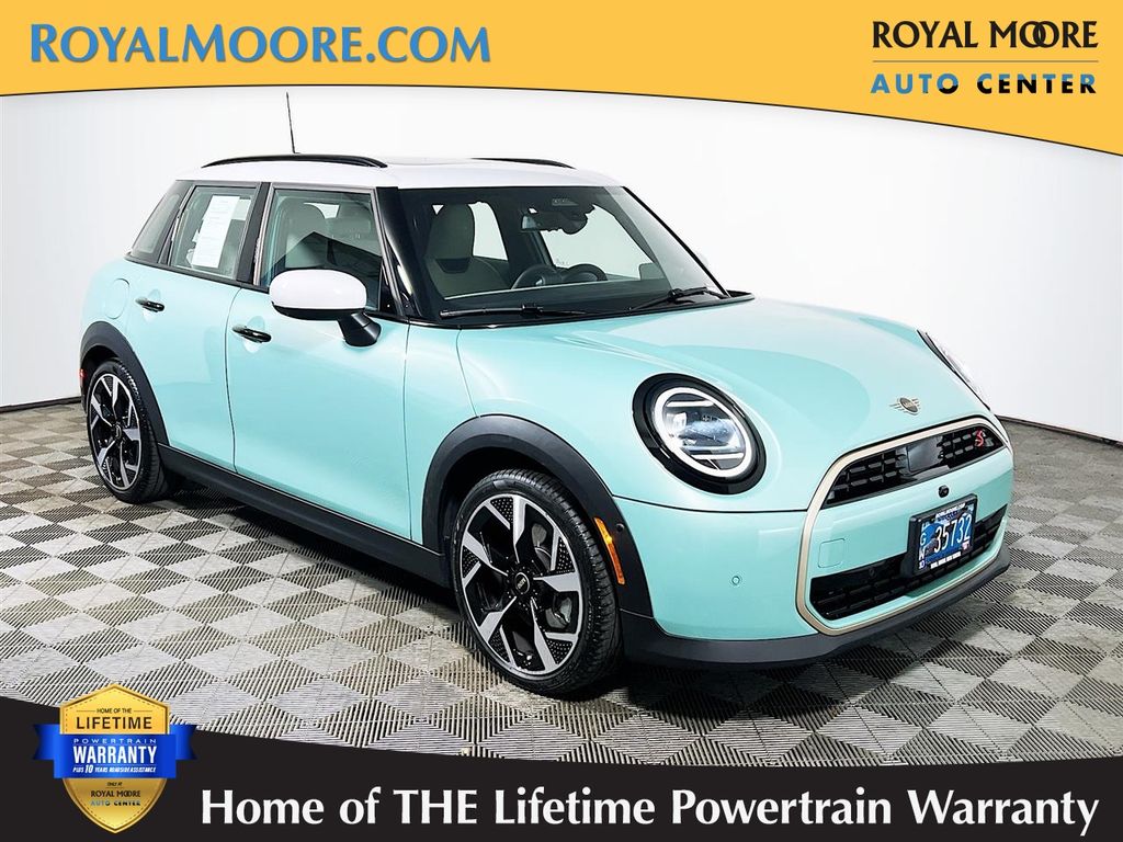 Green Metallic 2025 MINI Cooper S 4-Door Hatchback FWD Hatchback Front-Wheel Drive 7-Speed Automatic