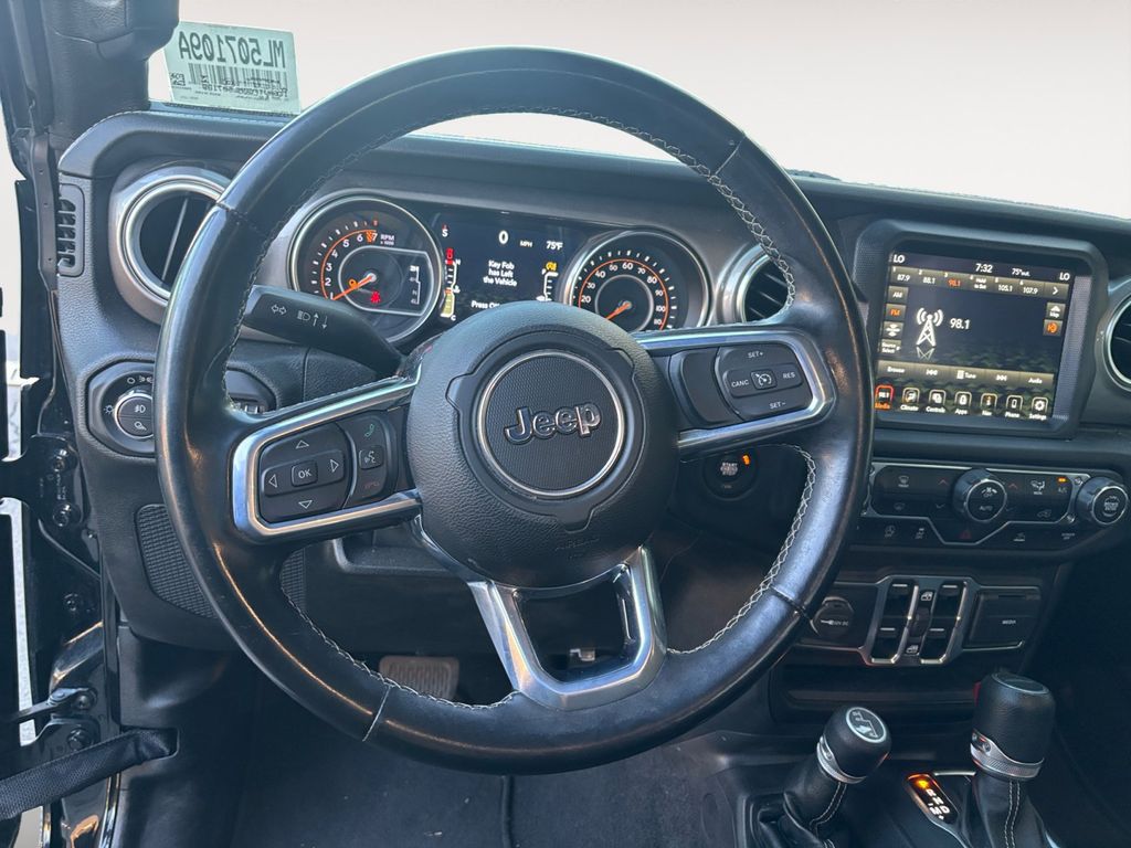 2021 Jeep Gladiator Overland photo 11
