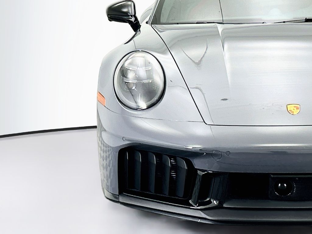 Thumbnail: 2026 Porsche 911 - 12