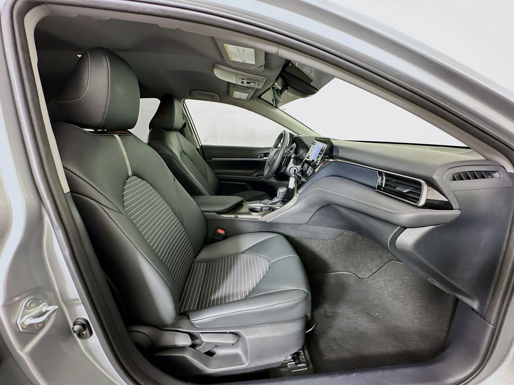 Thumbnail: 2024 Toyota Camry - 26