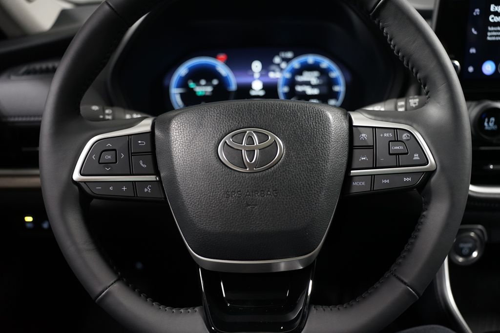 Thumbnail: 2025 Toyota Grand Highlander - 12