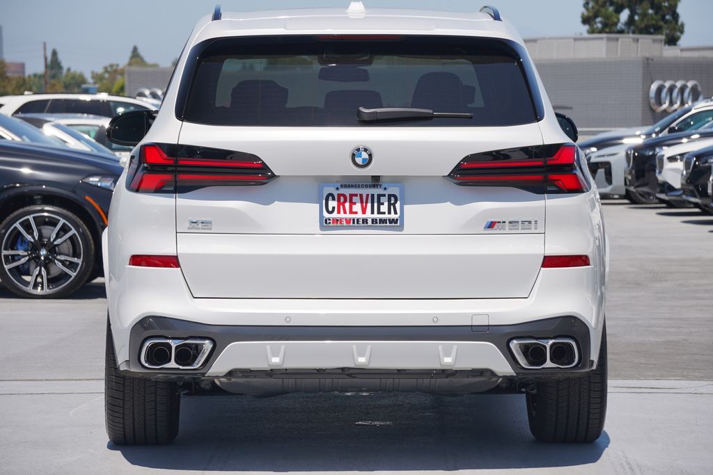 2025 BMW X5 M60i 6