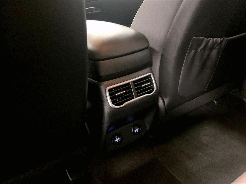 2023 Hyundai Santa Fe — photo 28