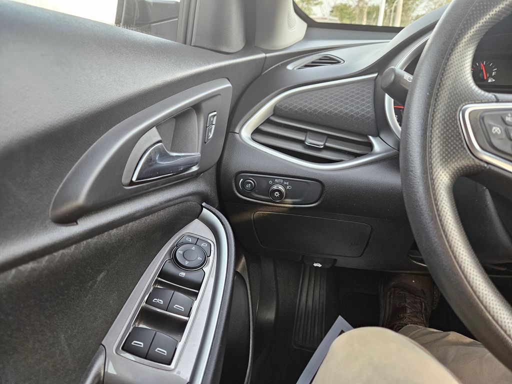Used 2024 Chevrolet Malibu Sedan