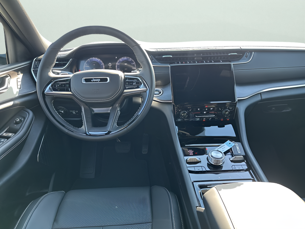 New Car 2025 Jeep Grand Cherokee  Overland For Sale Under $60,000 In Austin, Texas
