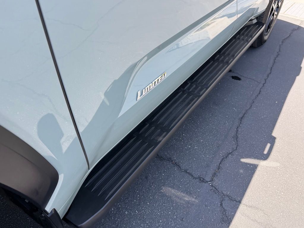 2025 Toyota Sequoia Limited - Photo 5