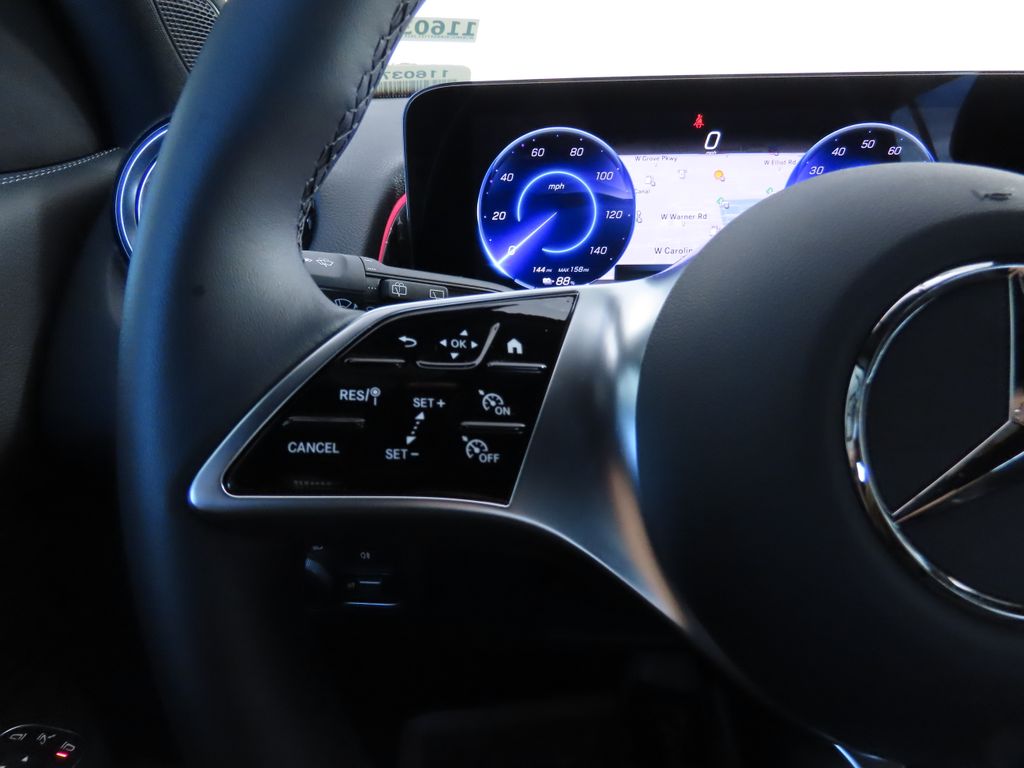 2024 Mercedes-Benz EQB 250+ 11